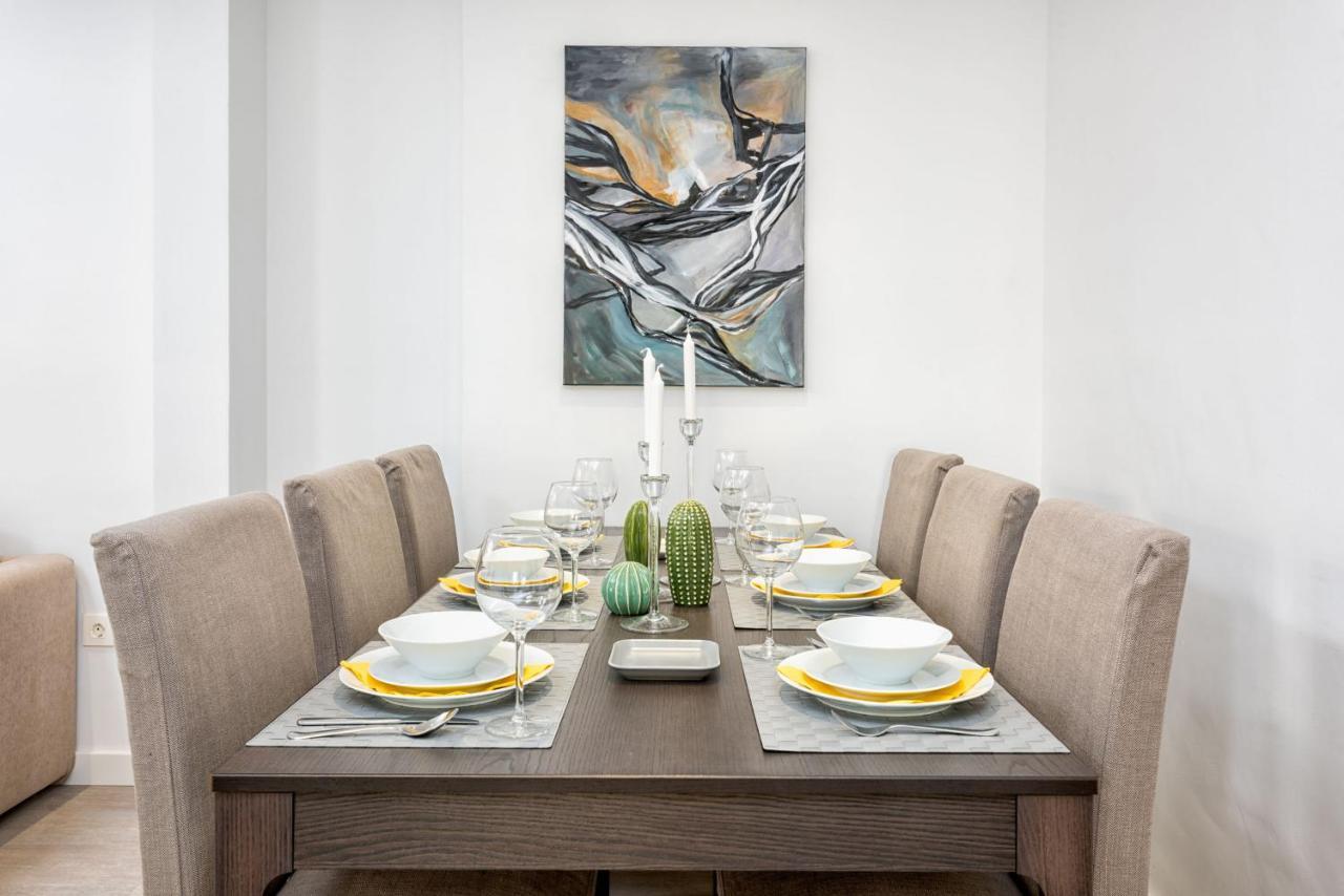 Merced Suites In Malaga By Solaga Holiday Homes Екстер'єр фото