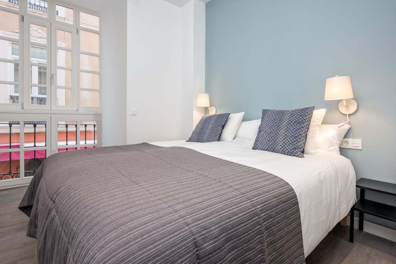 Merced Suites In Malaga By Solaga Holiday Homes Екстер'єр фото
