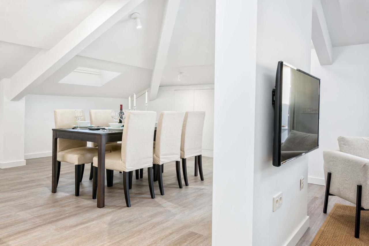 Merced Suites In Malaga By Solaga Holiday Homes Екстер'єр фото