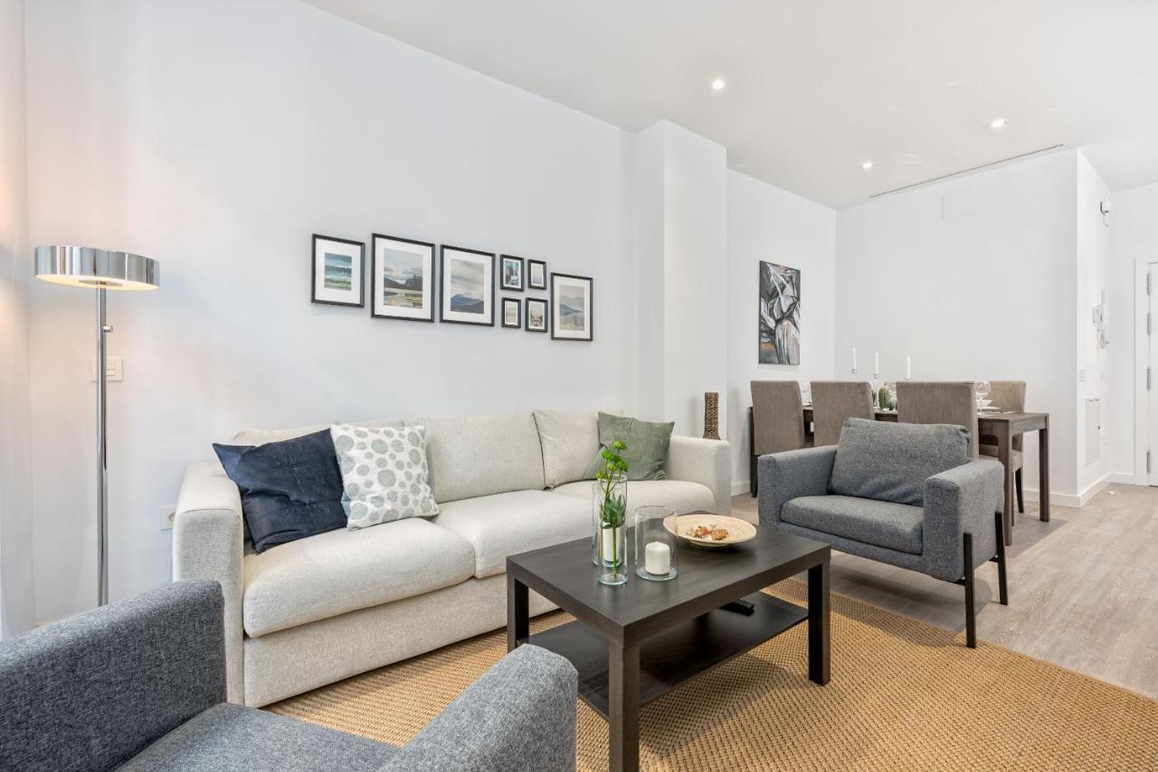 Merced Suites In Malaga By Solaga Holiday Homes Екстер'єр фото