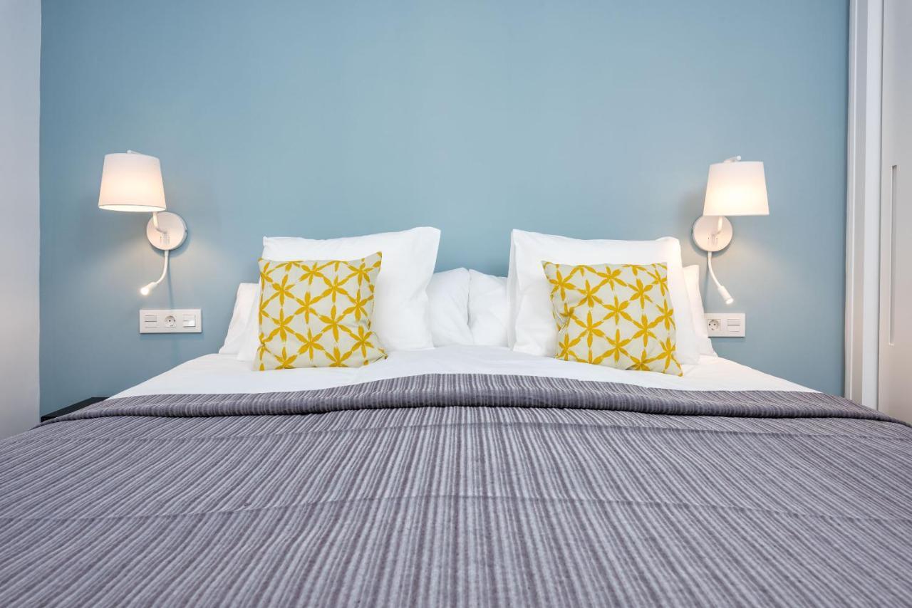 Merced Suites In Malaga By Solaga Holiday Homes Екстер'єр фото